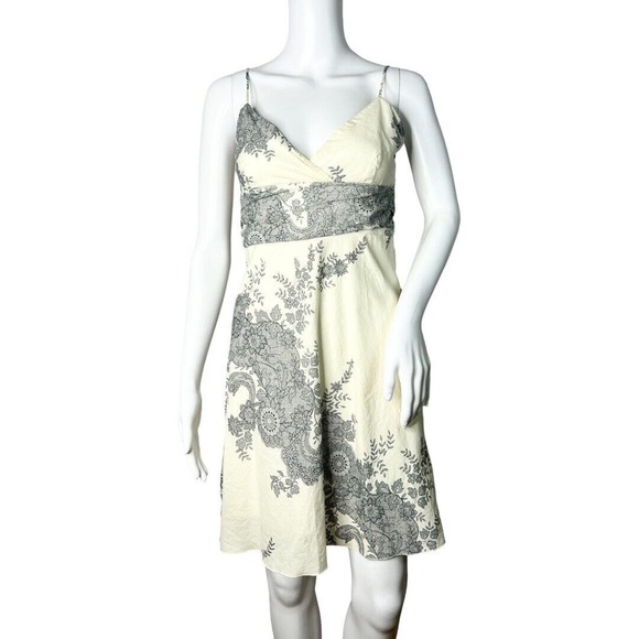 Gadzooks Dresses & Skirts - Gadzooks Dress‎ Women Small Cream Blue Floral Flower Fit Flare Neutral Feminine